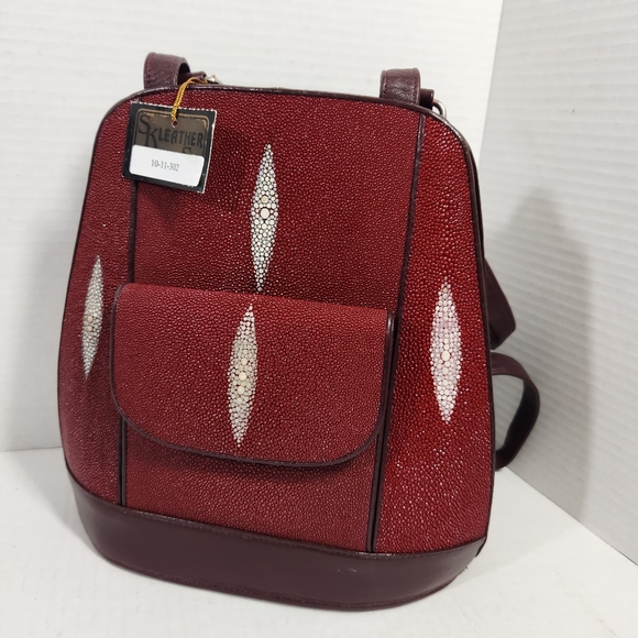 Handbags - Authentic Stingray backpack convertable purse bag nwt made in thailand nwt